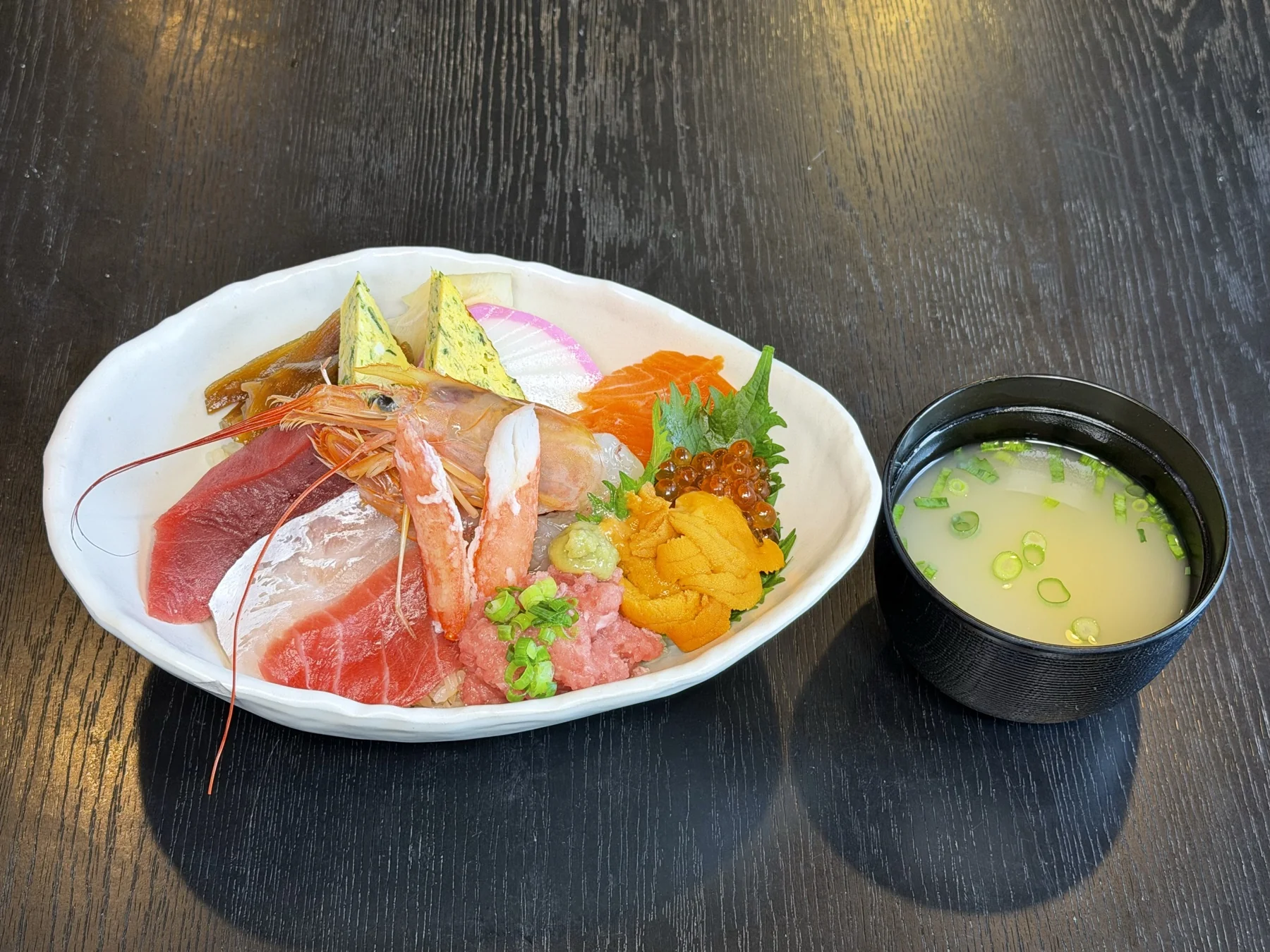 豪華海鮮丼
